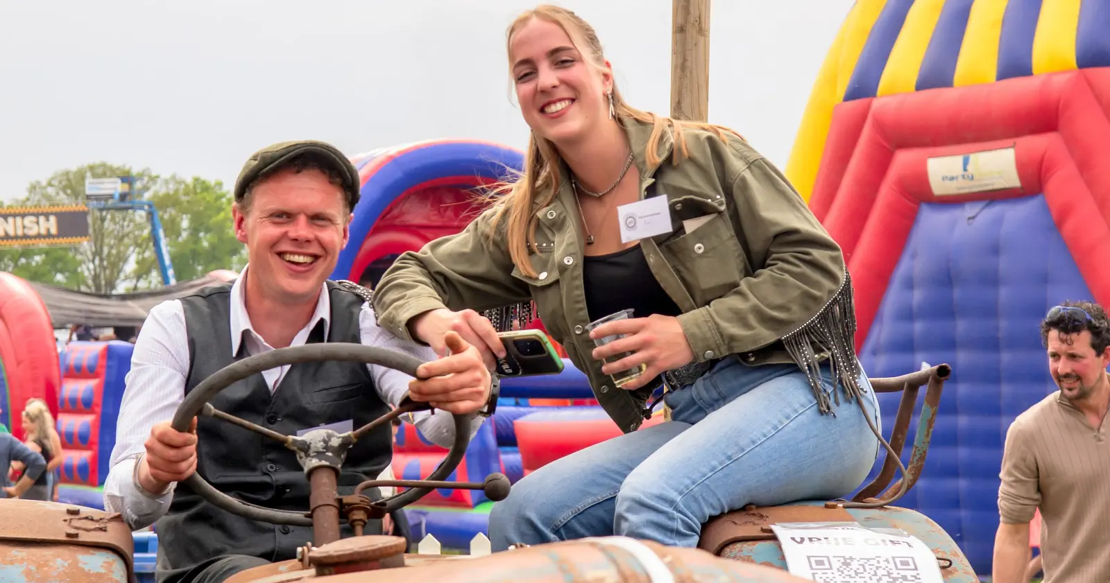 Onze vrijwilligers staat voor u klaar om jullie persoonlijk te verwelkomen